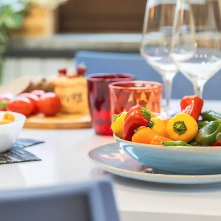 5 Minuti Dalla Metro - Le Dame Di Piazza Bengasi Apartman *