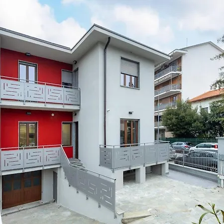 5 Minuti Dalla Metro - Le Dame Di Piazza Bengasi Apartman